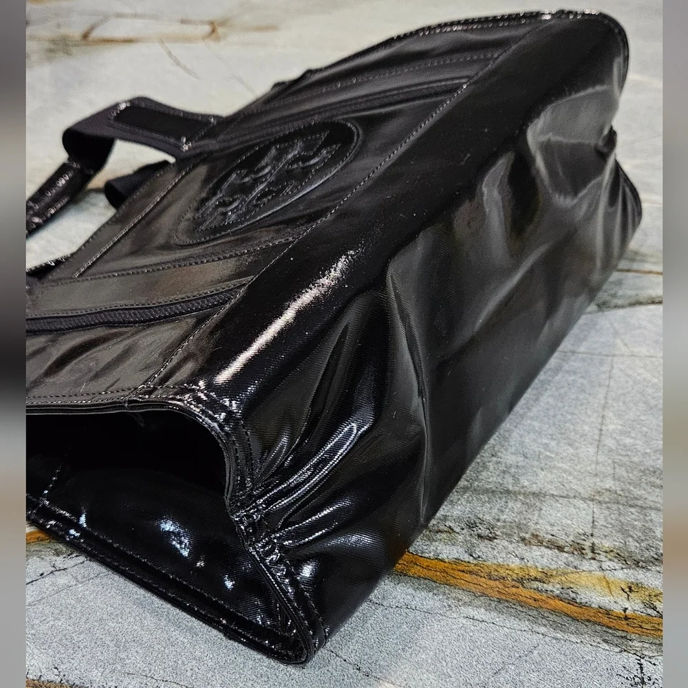 Tory Burch Ella Black Patent Leather Tote - Picture 10 of 15